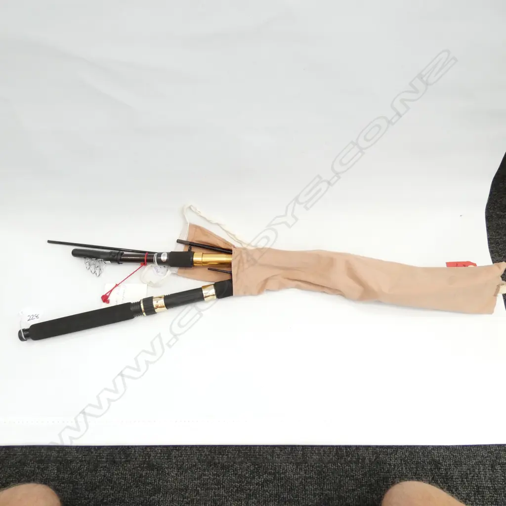 6 PCE DAIWA APOLLO GRAPHITE ROD PLUS TELESCOPIC 7'6'' GLASS ROD Image 1++