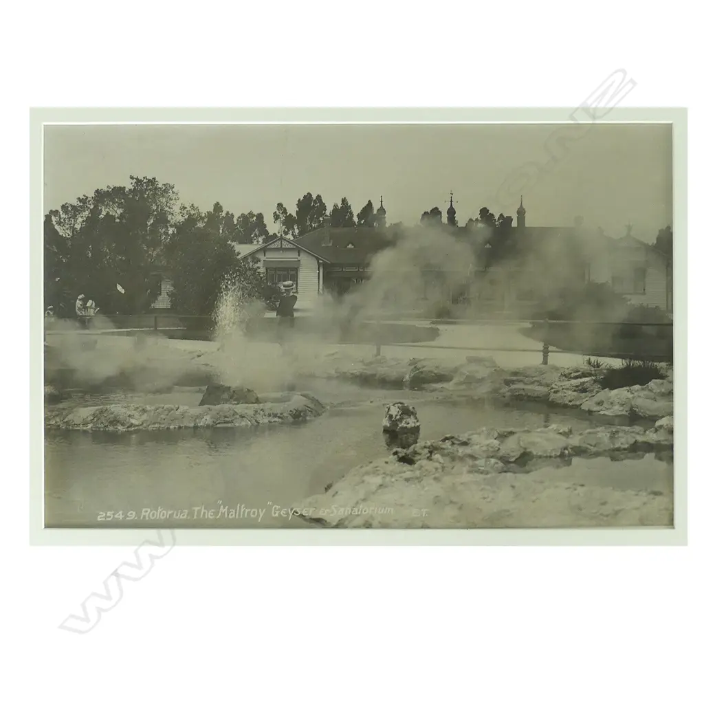 Two vintage silver gelatin photograph prints Image 1++