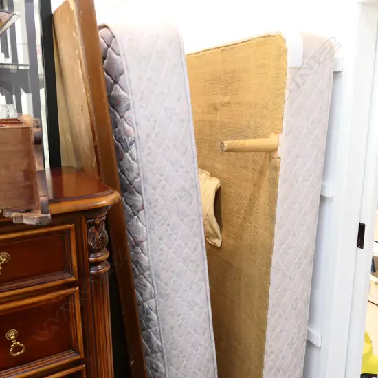 SINGLE BED MATRESS & BASE INNERSPRUNG