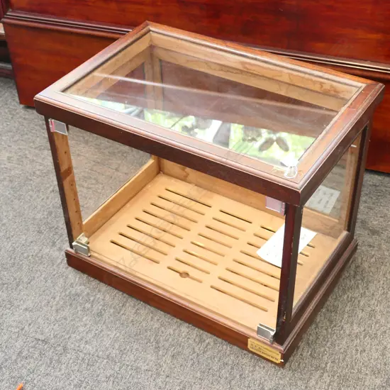 SWEDISH CIGAR SHOP COUNTER DISPLAY DOORS MISSING AT BACK 600MM W