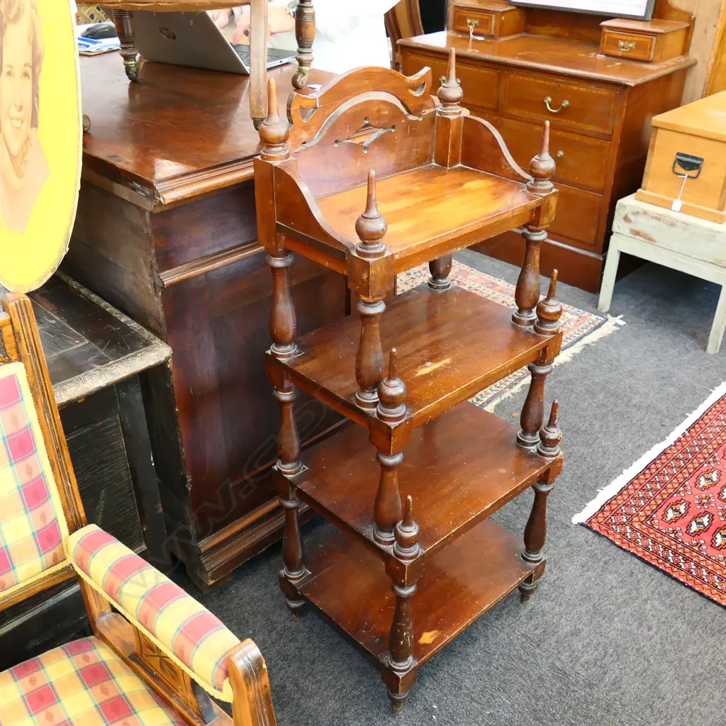 4 TIER WHATNOT 1030 MM H 460MM W Image 1++