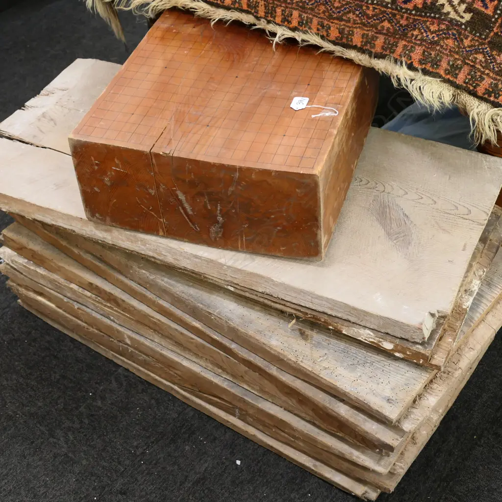 KOREAN CHESS BOARD + ASST WOODENFLOOR BOARDS Image 1++