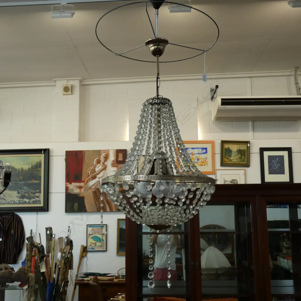 CRYSTAL CHANDELIER 400MM DIA 500MM H Image 1++