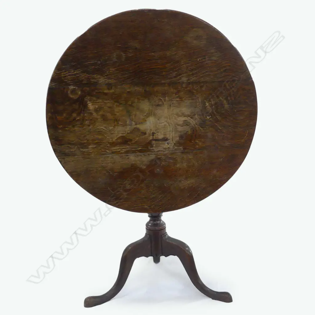 A George III country oak tripod side table Image 1++