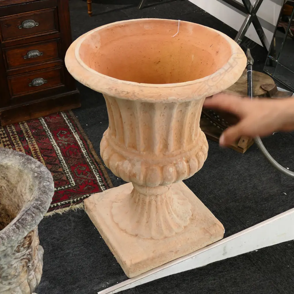 TERRACOTTA LGE CLASSICAL URN. H.750mm Image 1++