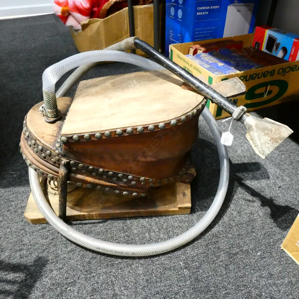 19THC LGE FOOT OPERATED SHIPs AIR SUPPLY BELLOWS... Image 1++