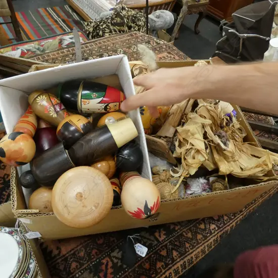 2 BOXES OF STRAW AND WOODEN DOLLS ETC