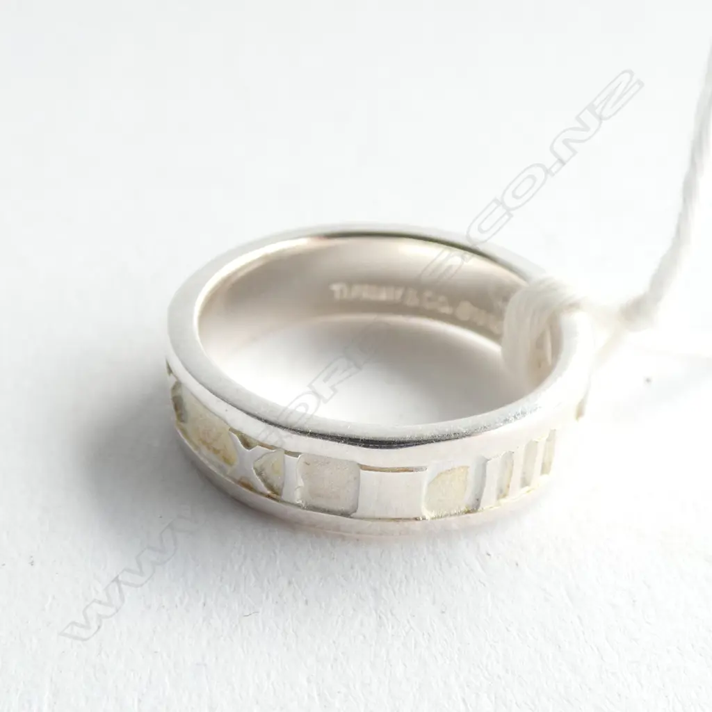 SILVER RING WITH ROMAN NUMERALS 5.0gm Image 1++