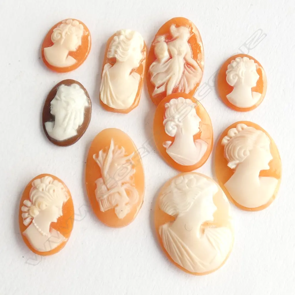 ART NOUVEAU CAMEOS Image 1++