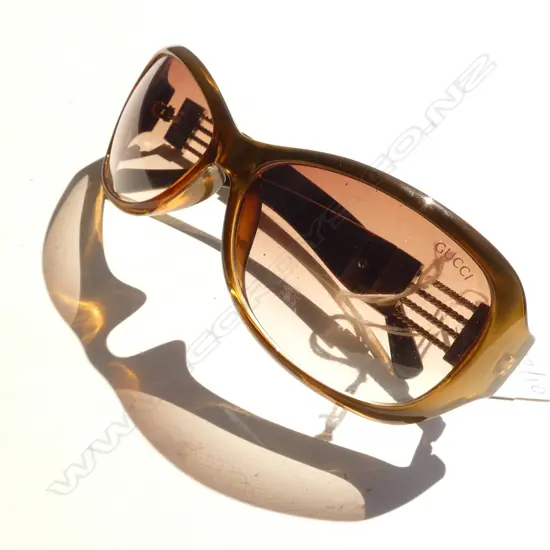 GUCCI? SUNGLASSES
