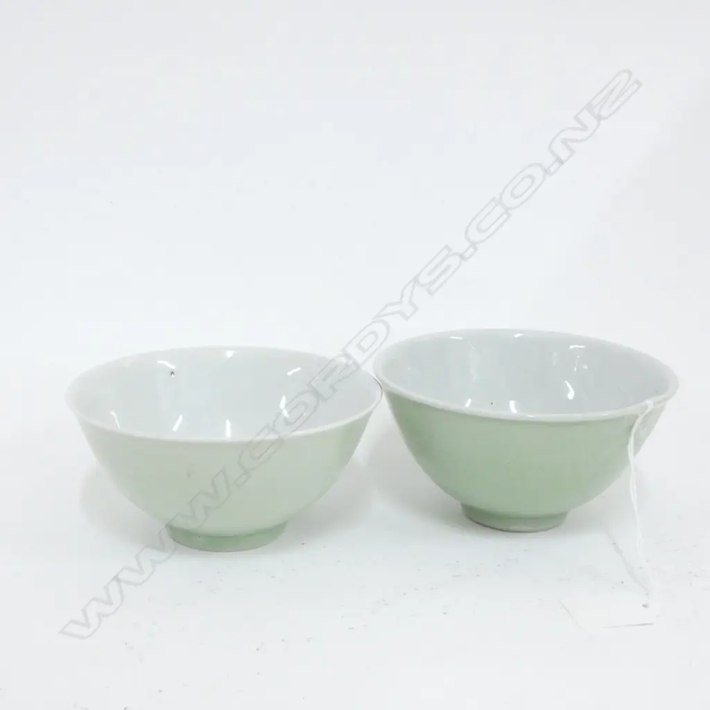 TWO OLD CHINESE PROVINCIAL CELADON BOWLS DIA 130MM Image 1++