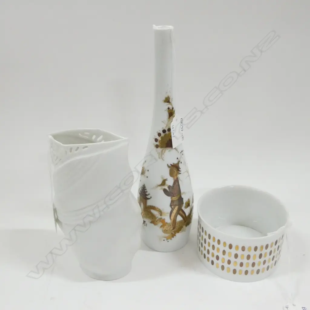 3 ROSENTHAL PORCELAIN; BJORN WIINBLAD BUD VASE (H 275MM) & SM DISH (DIA  110MM) + BISQUE LINIE VASE H. 180MM Image 1++