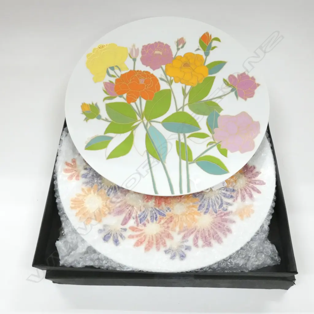 PR LG ROSENTHAL STUDIO LINE WALL PLATES DIA 330MM (ONE IN BOX) Image 1++