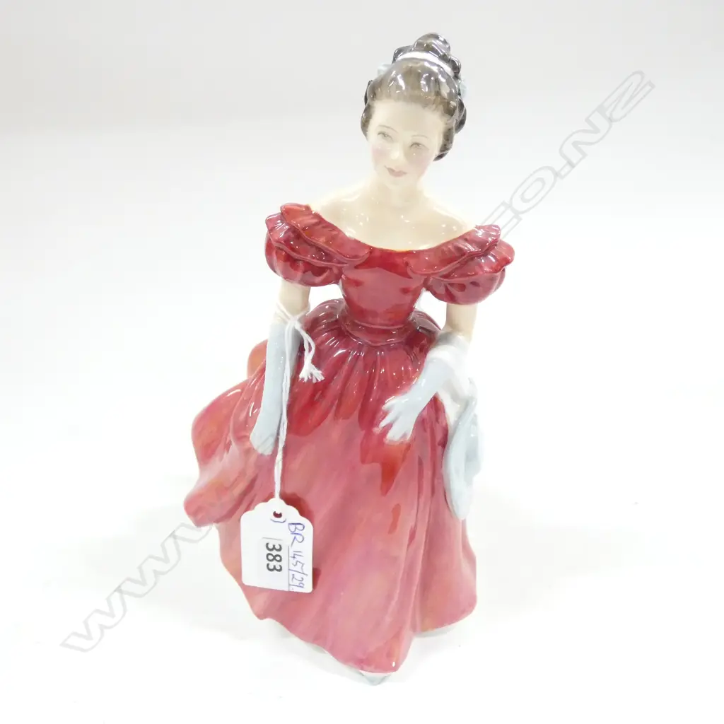 R/DOULTON FIGURE 'WINSOME' HN2220 H.200mm Image 1++