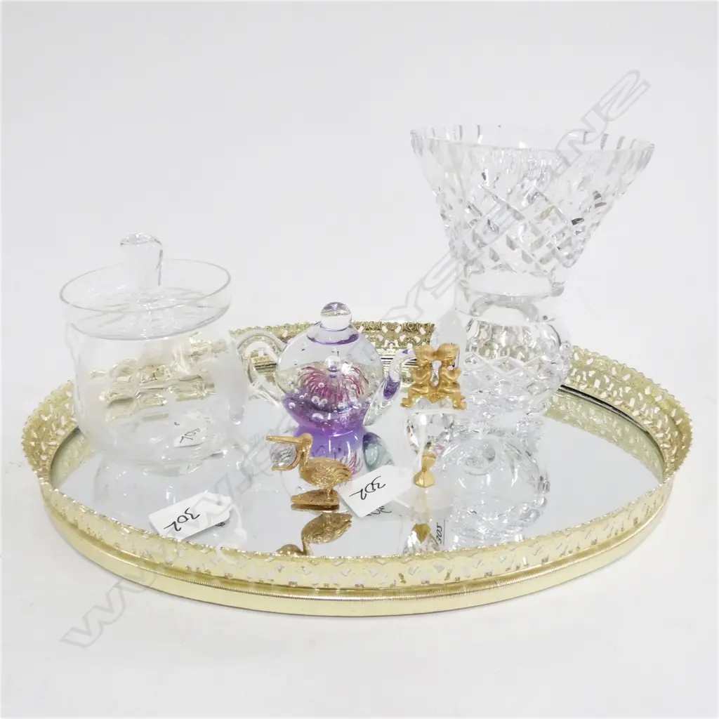 MIRRORED TRAY (340 X 230MM) CRYSTAL VASE (H 160MM) GLASS LIDDED POT/ PURPLE TEAPOT PAPERWEIGHT  & 2 OTHER Image 1++
