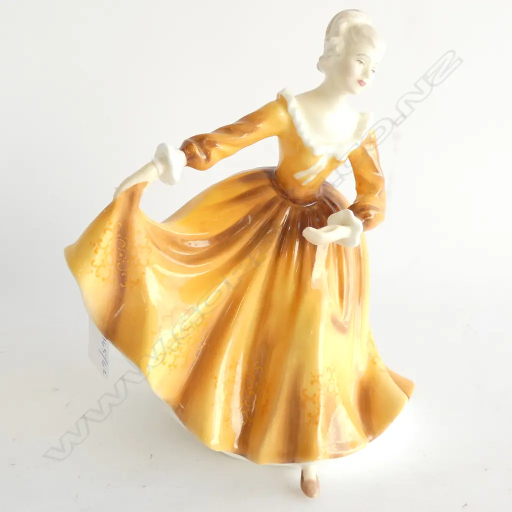 R/DOULTON FIGURINE 'KIRSTY' HN2381 H.190mm Image 1++