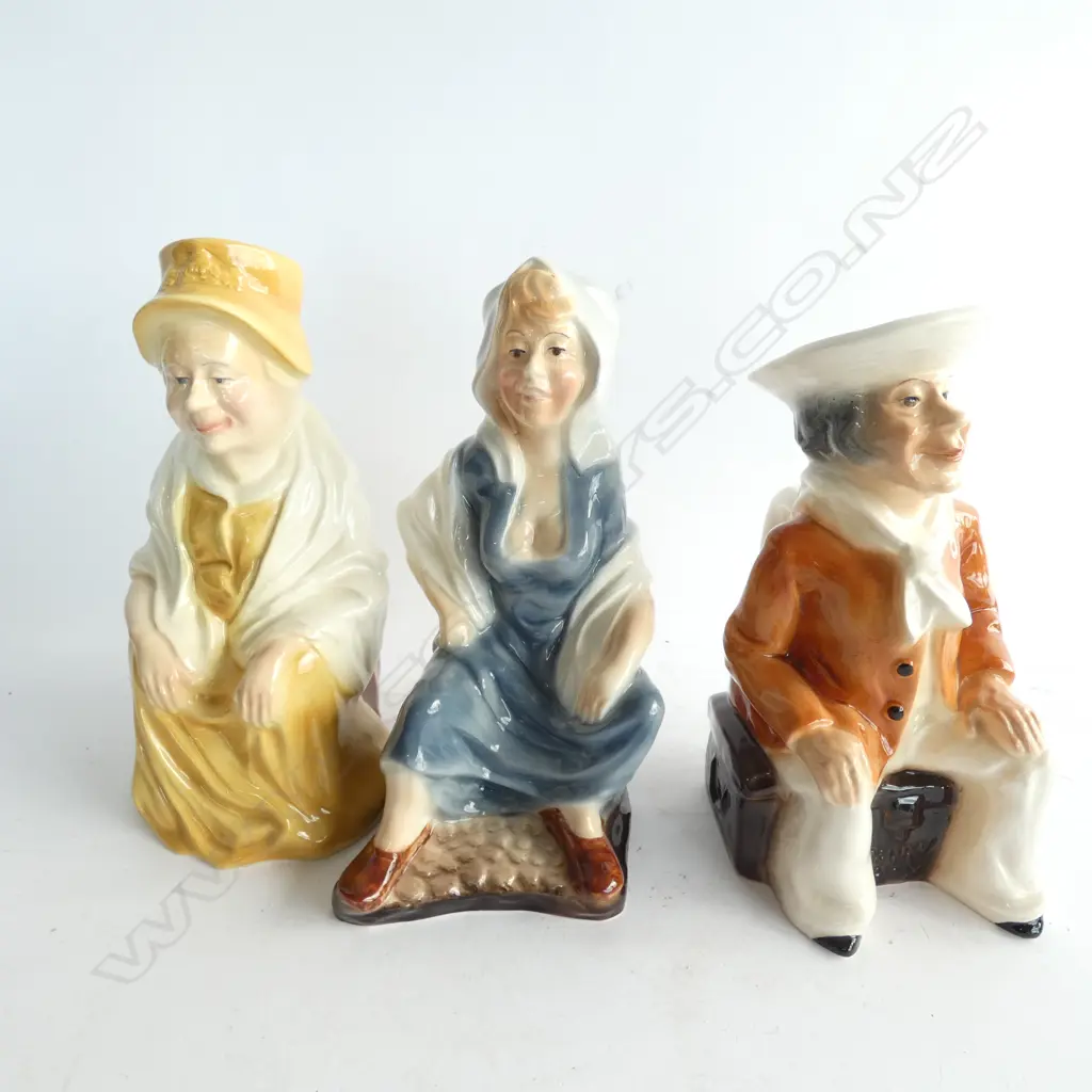 3 KINGSTON POTTERY CHARACTER JUGS H.260MM Image 1++