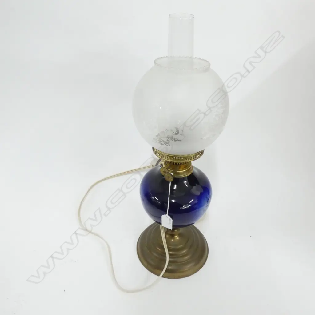 ENGLISH COLONIAL STYLE LAMP WORKING Image 1++