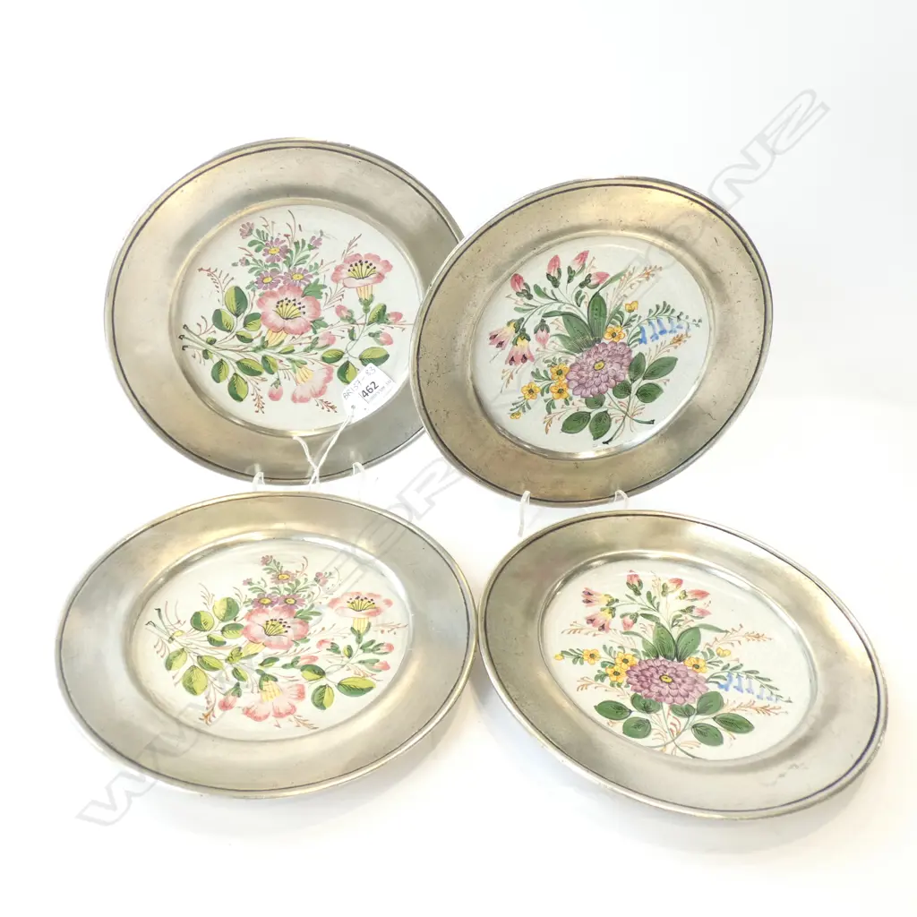 4 BASSANO HAND PAINTED WALL PLATES WITH PEWTER FRAMES DIA 220MM Image 1++