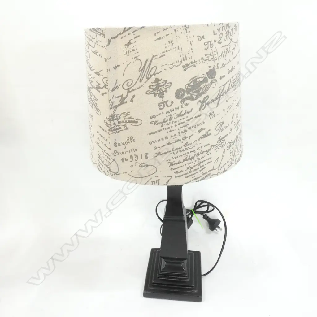MODERN TABLE LAMP H. 525MM Image 1++