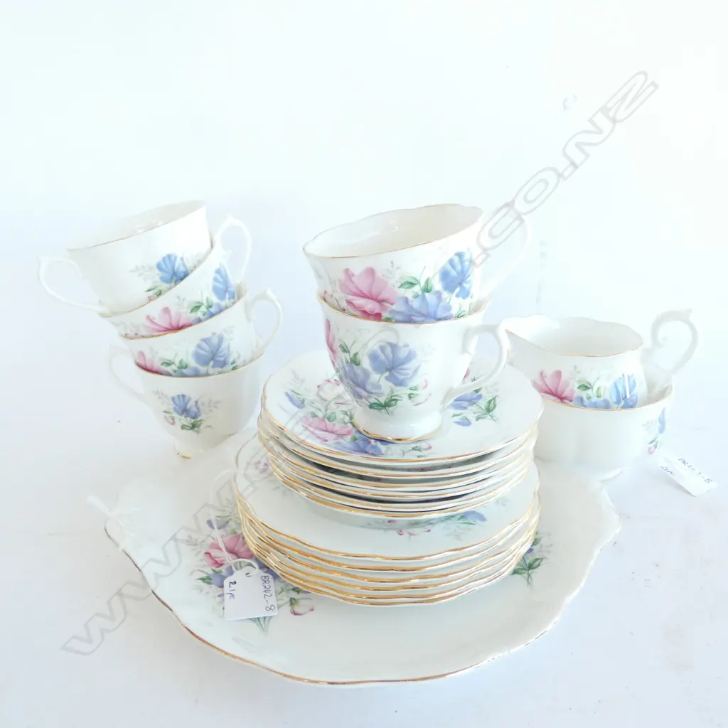 ROYAL ALBERT SWEET PEA 21 PC TEA SET; 6 TRIOS  / JUG / BOWL & CAKE PLATE Image 1++