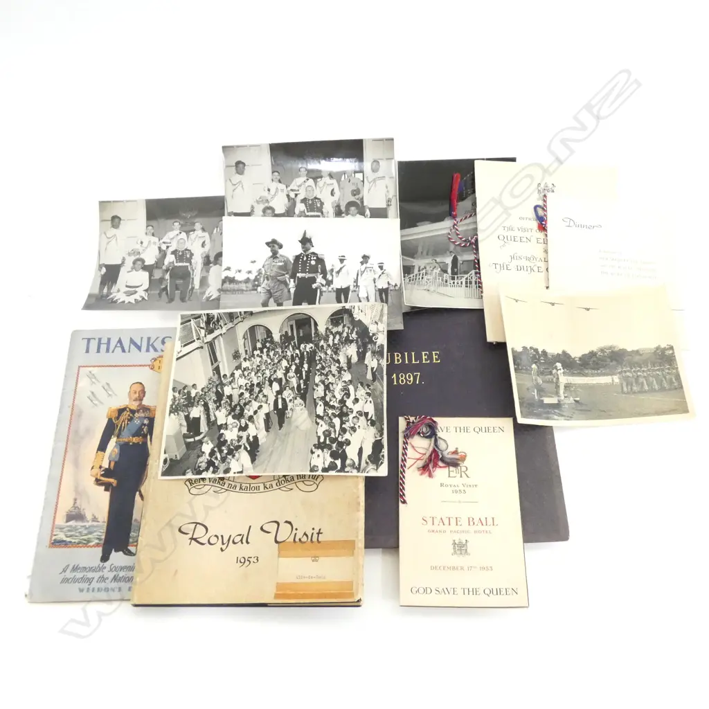 ROYAL VISIT FIJI 1953 (AIDE DE CAMP LT COMMANDER G. R. WOODS COPY) WITH ASSOC. EPHEMERA & PRESS PHOTOGRAPHS Image 1++