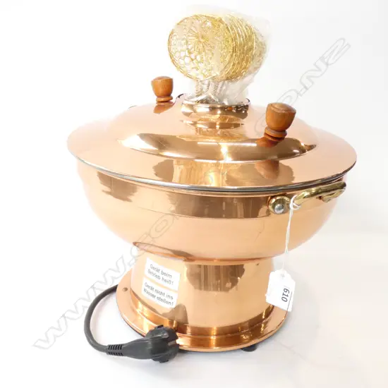 LG SKS DUTCH ELECTRIC COPPER FONDUE POT (DIA. 300MM) & 8 SM WIRE BASKETS ...
