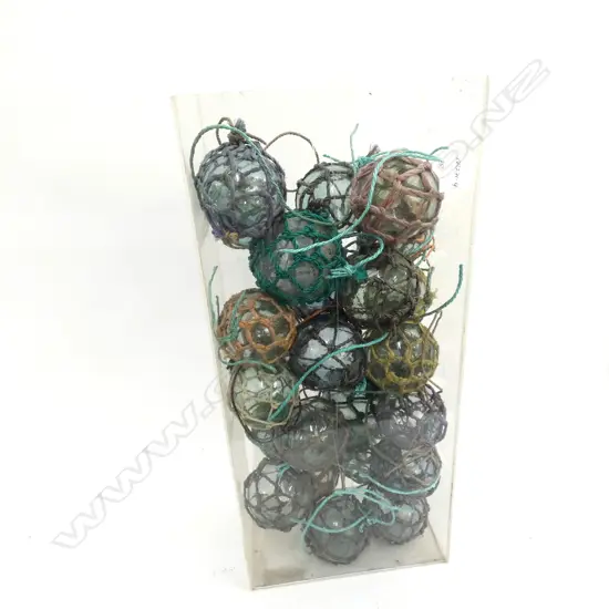 25 SMALL GLASS FISHING FLOATS WITH NETTING