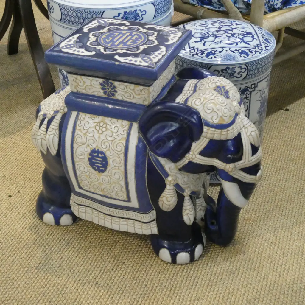 PR BLUE CERAMIC ELEPHANTS L.500mm Image 1++