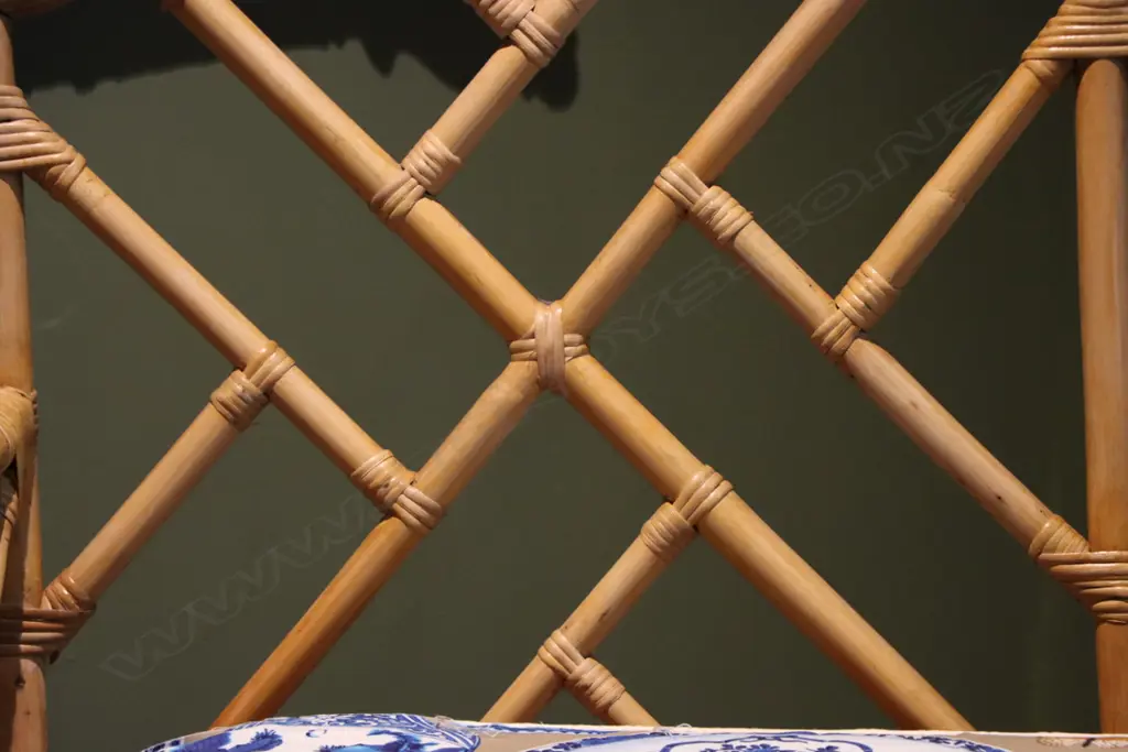 BAMBOO CHINOISERIE CHIPPENDALE STYLE DOUBLE SETTEE Image 1++