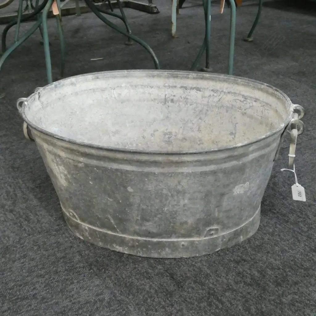 LARGE RUSTIC CHAMPAGNE & DRINKS BUCKET W.500mm Image 1++