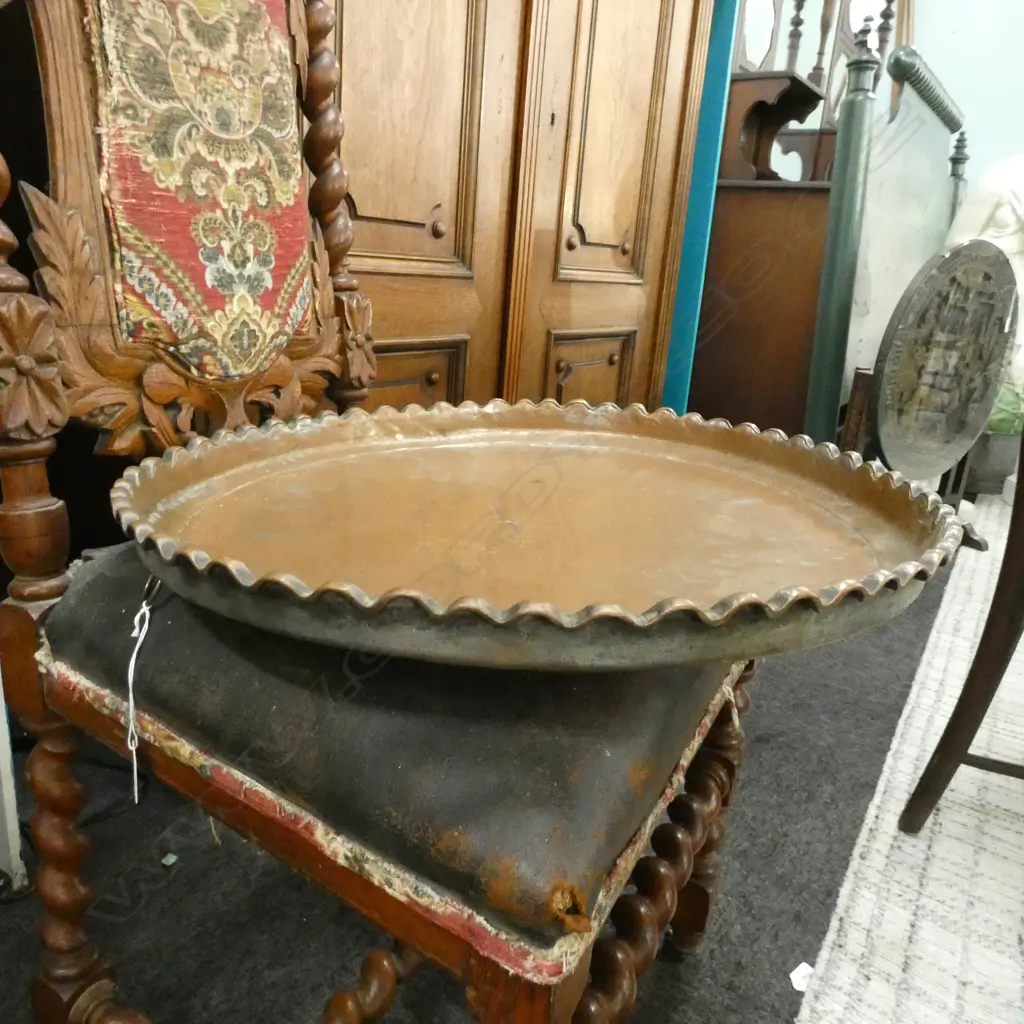 COPPER TRAY 540mm dia Image 1++