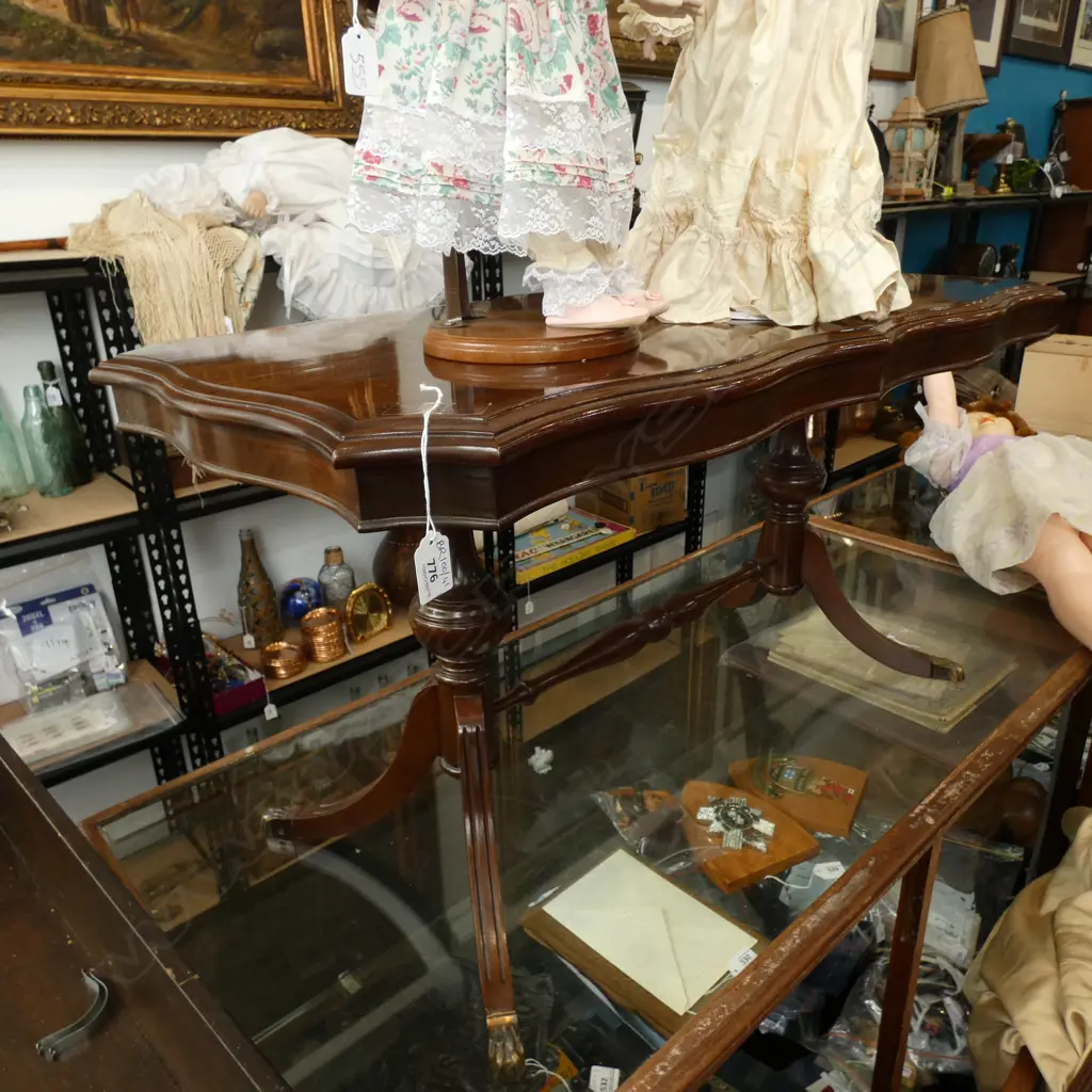 QUEEN ANNE STYLE TABLE... Image 1++