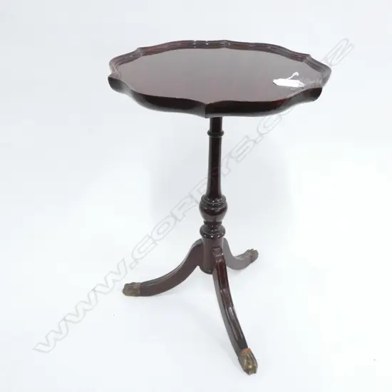 SIDE TABLE