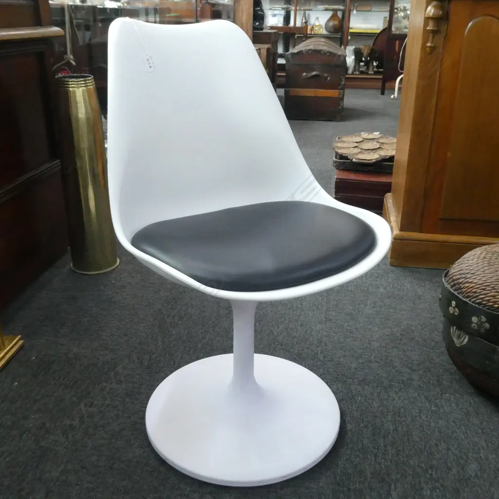 EERO SAARINEN STYE TULIP CHAIR H.820mm Image 1++
