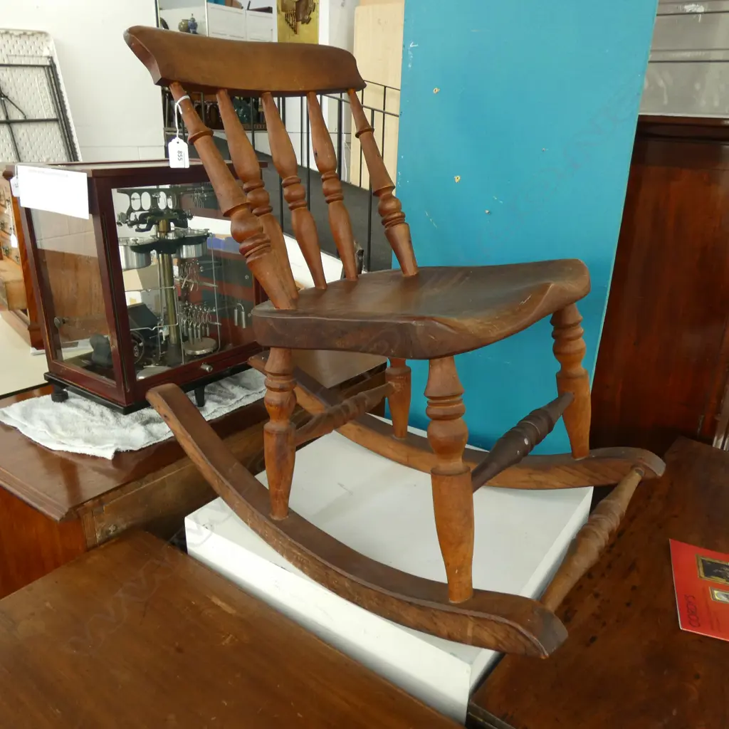 KAURI ROCKING CHAIR L.800mm Image 1++