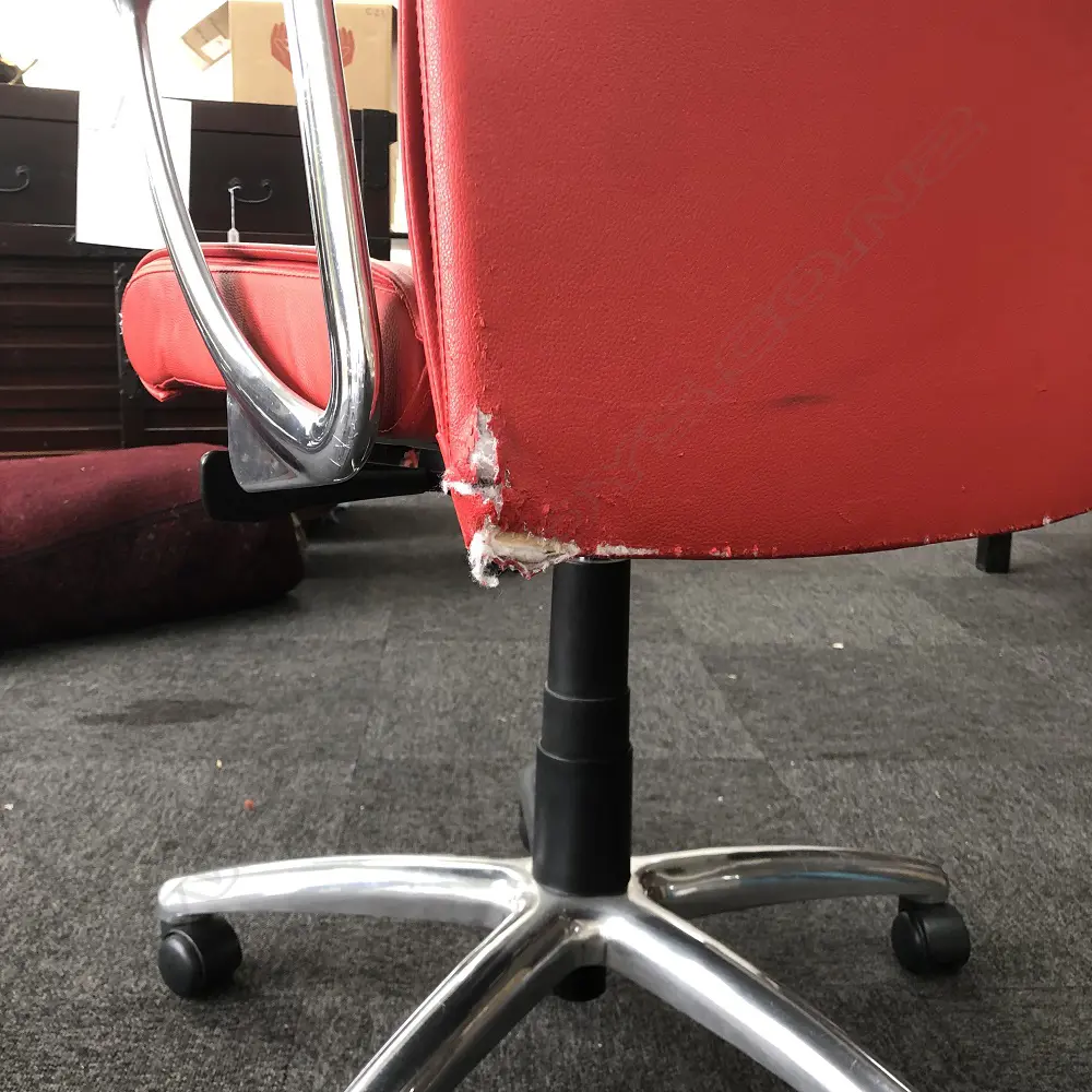 SYLISH MODERN RED LEATHER OFFICE EXECUTIVE ARM CHAIR A.F Image 1++