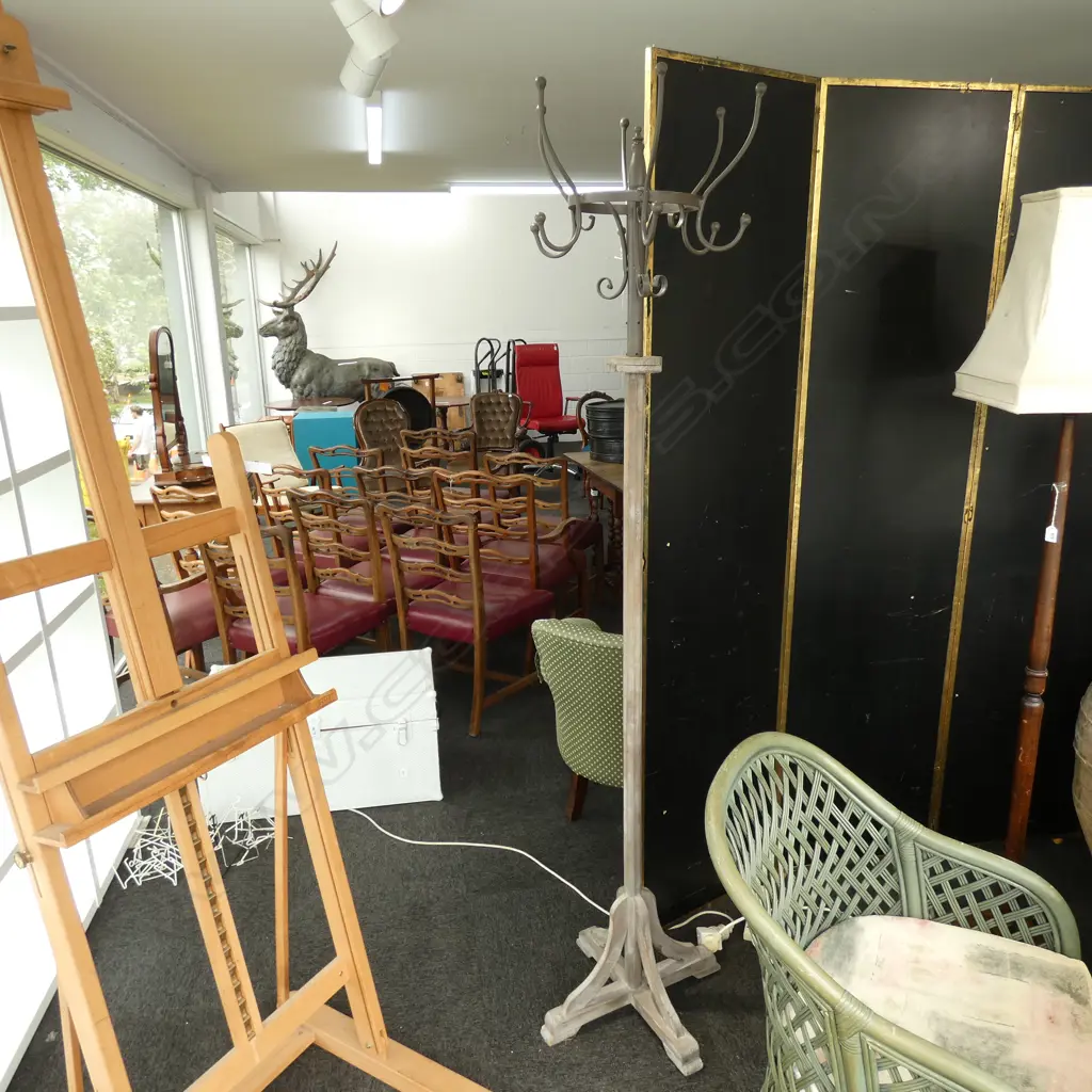 WOODEN COAT STAND H.2010mm Image 1++