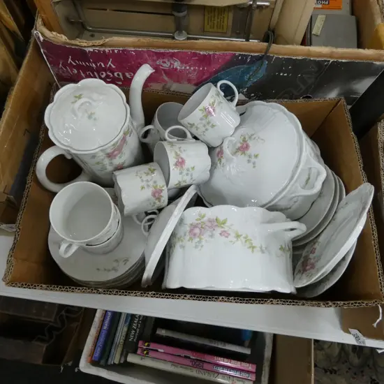 ROSENTHAL PART DINNER SERVICE