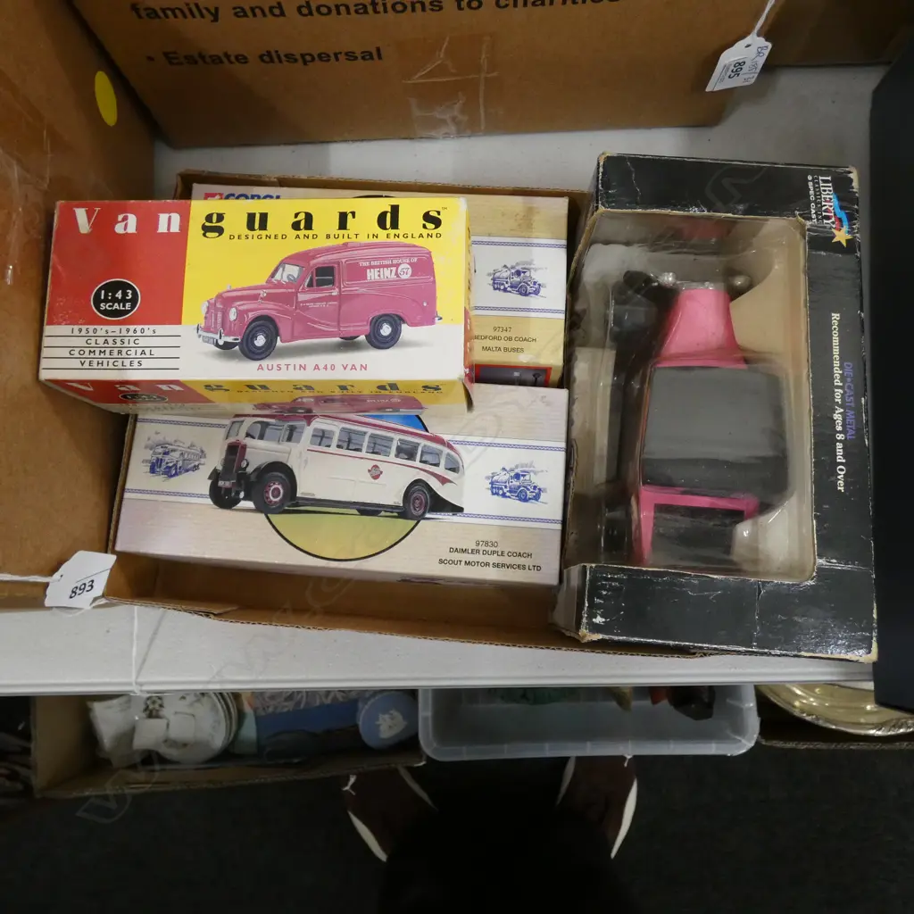 BOX LOT 4 BOXED VANS ETC Image 1++