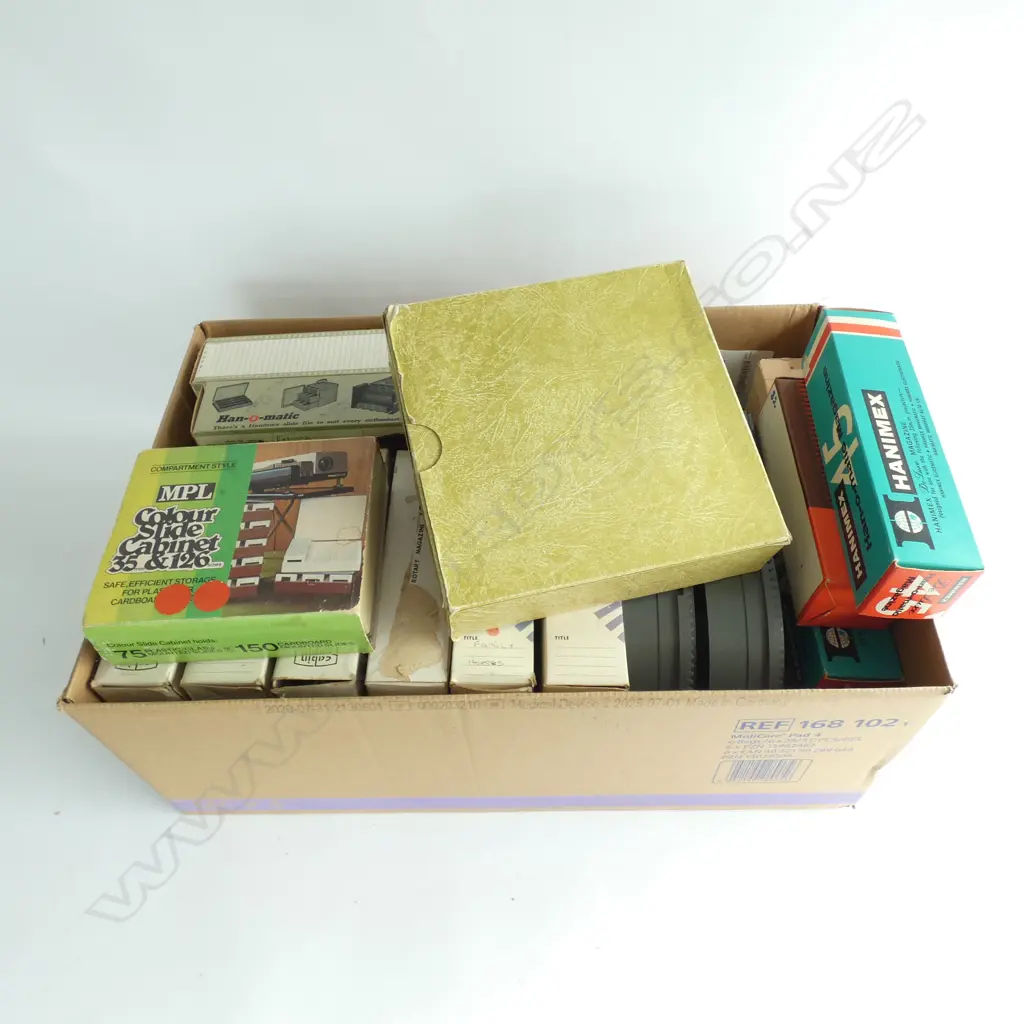 BOX LOT ASST. SLIDE CASETTES ETC Image 1++