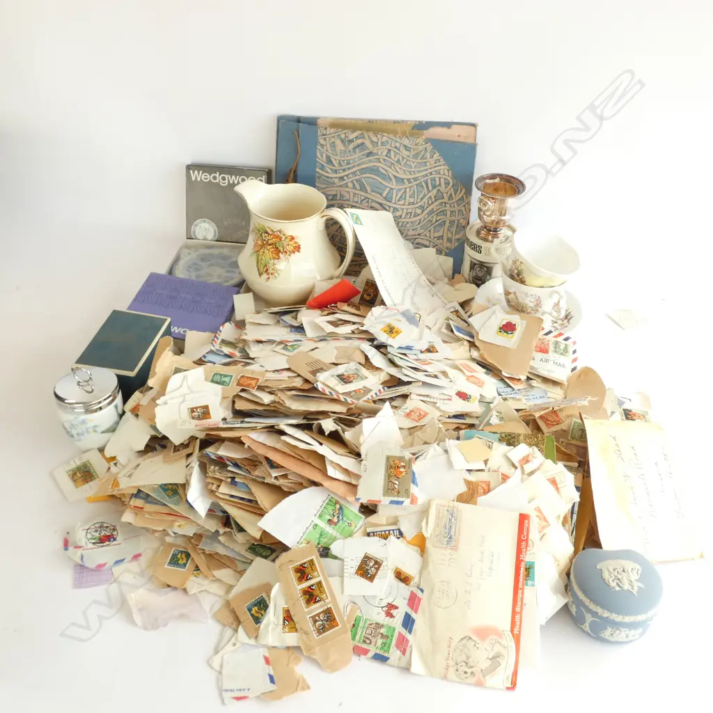 BOX LOT ASST. STAMPS + ASST. CHINA Image 1++