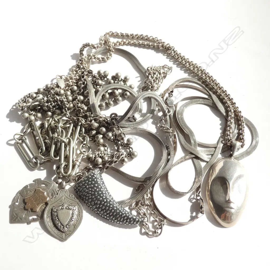 8 925 SILVER NECKLACES 2 LOW GRADE 164 GRAMS Image 1++