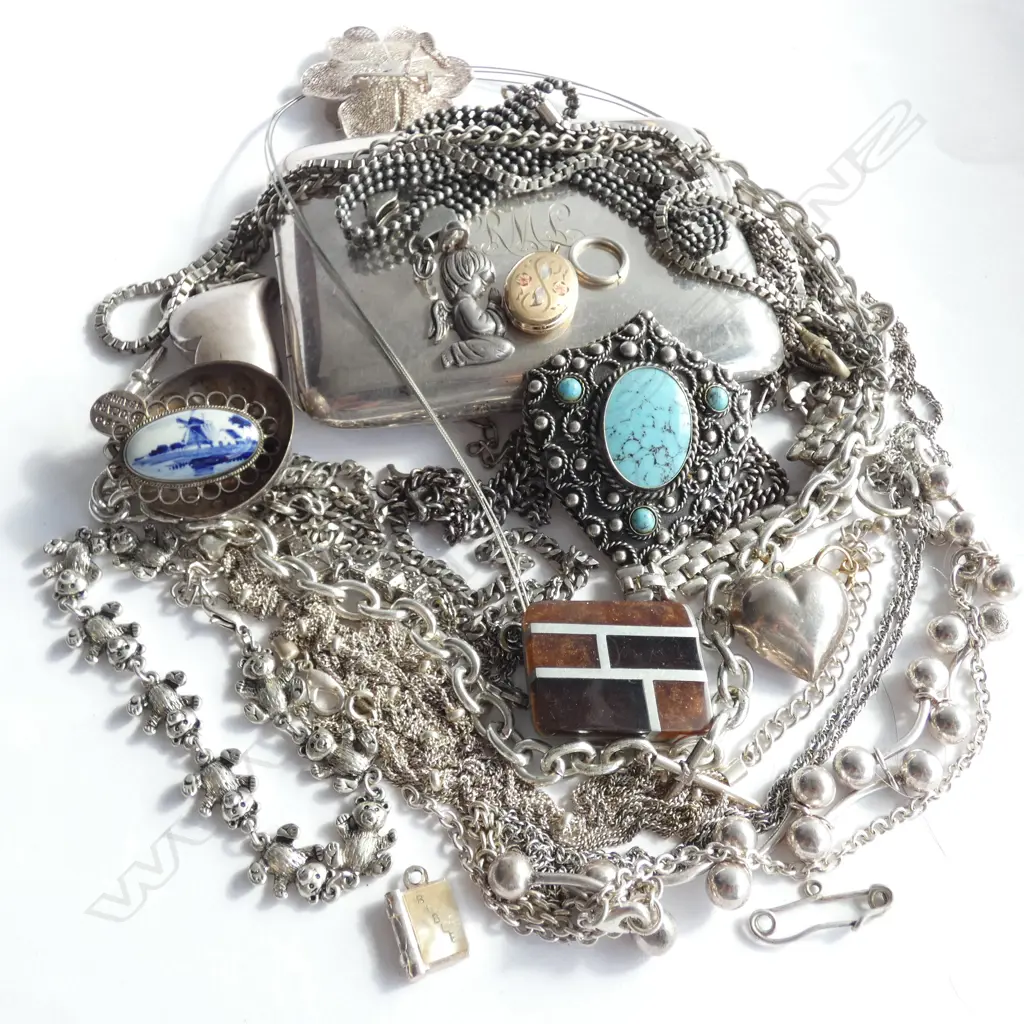 ASST. SILVERTONE JEWELLERY PLUS 1x 925 SILVER NECKLACE Image 1++