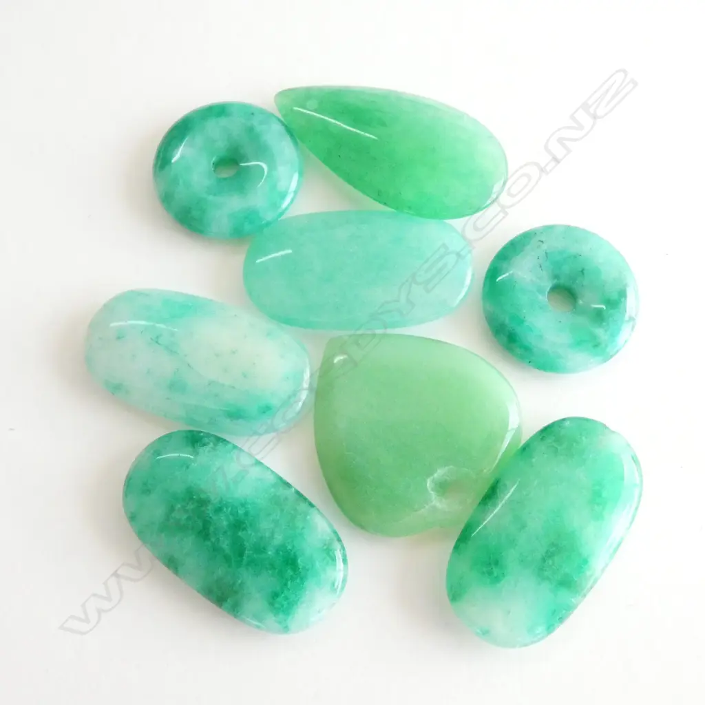 8 JADEITE PENDANTS Image 1++