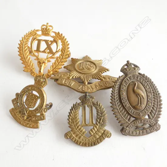 5 NZ WAR MEDALS; REGIMENTS 1,9,18,11 & 1 OTHER