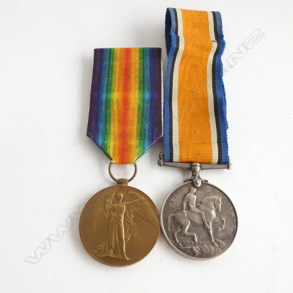 2 WWI VICTORY MEDALS... Image 1++