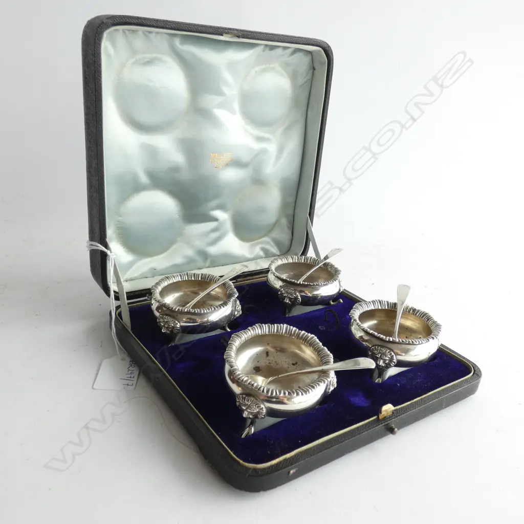 4 STG SILVER SALTS, BOXED 258GM, SOME PITTING Image 1++