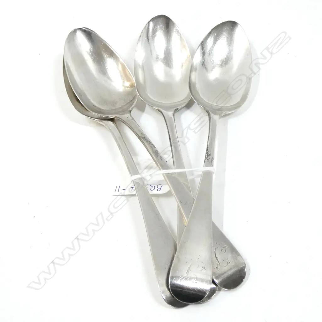 4 GEORGIAN STG SILVER DESSERT SPOONS 149 GRAMS Image 1++