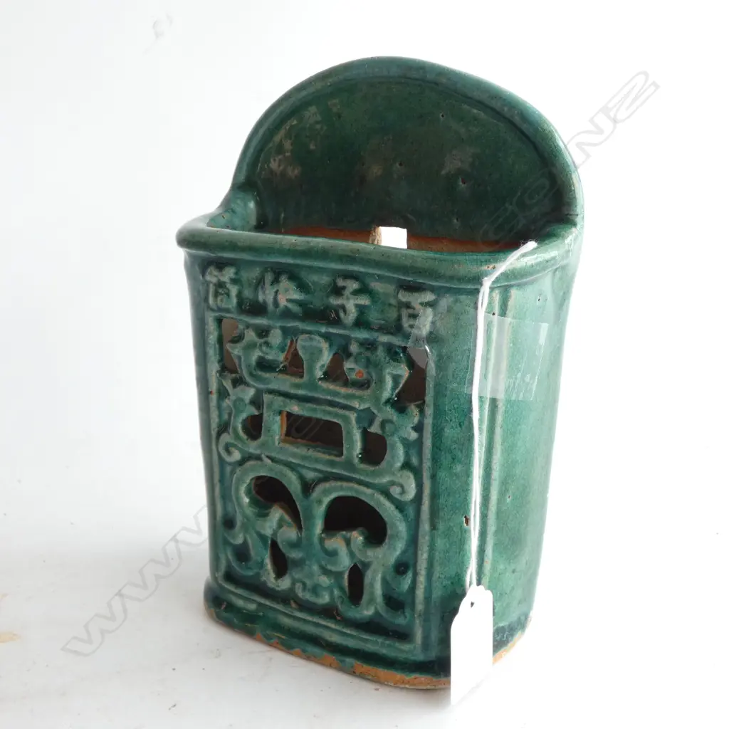 CERAMIC HONG KONG LETTER BOX GREEN GLAZE H.195mm Image 1++